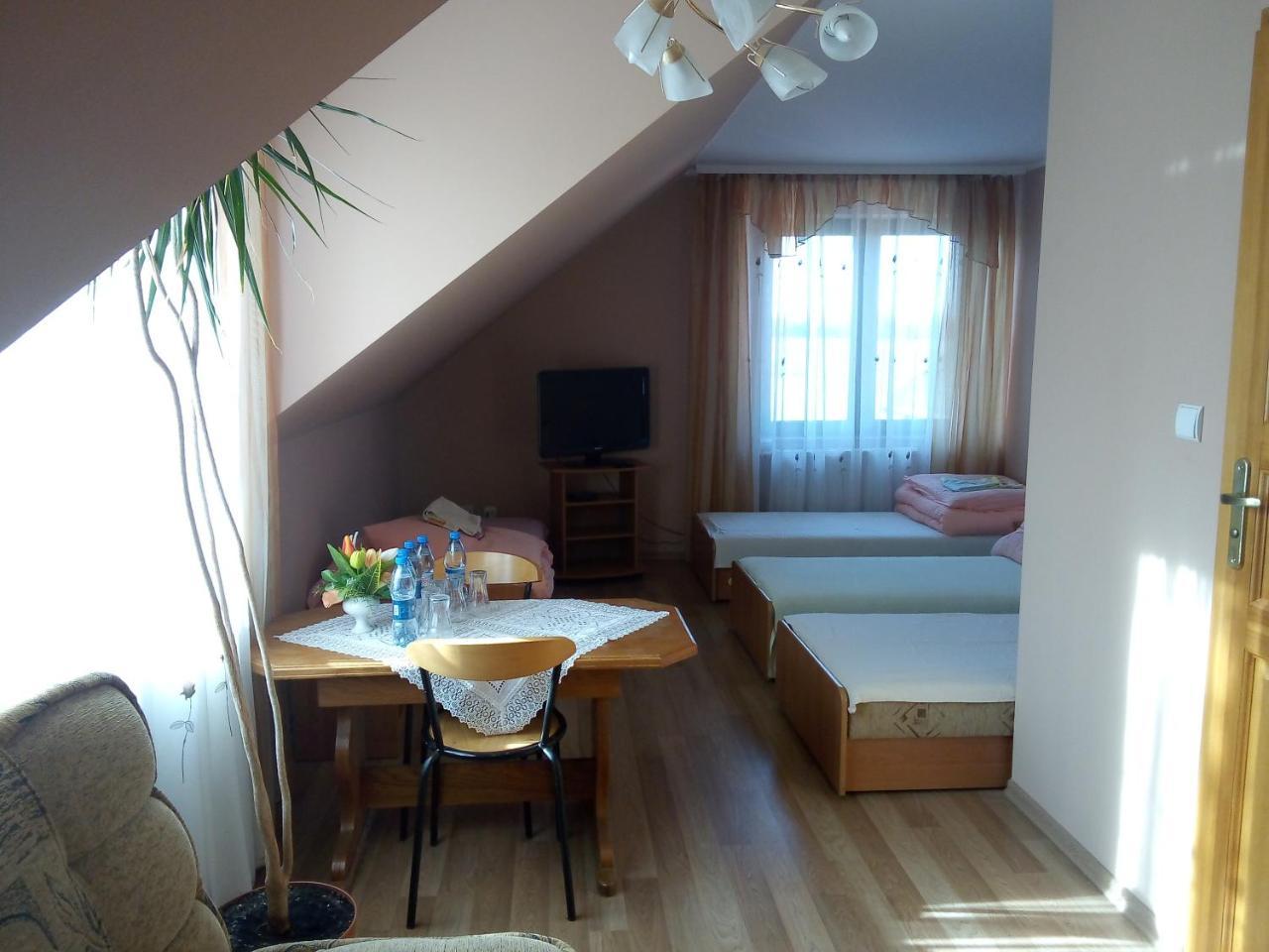 Zajazd Zagloba Widoma Exterior foto
