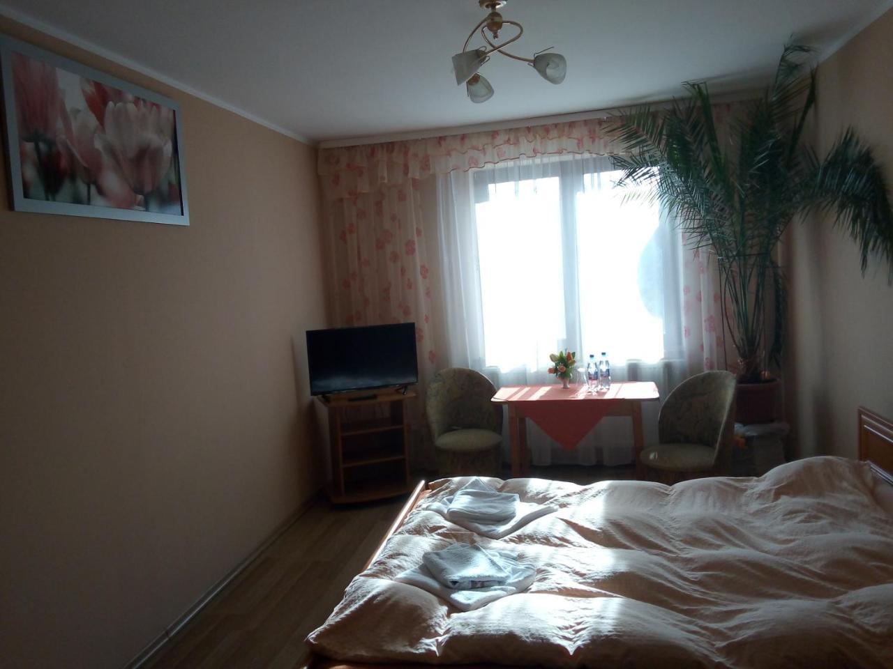 Zajazd Zagloba Widoma Exterior foto