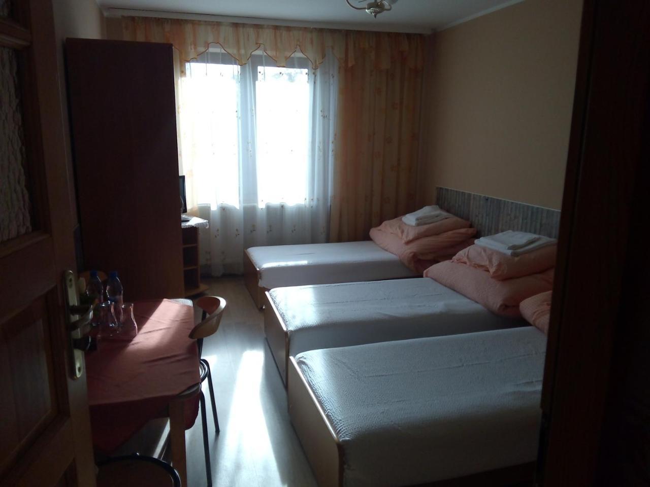 Zajazd Zagloba Widoma Exterior foto